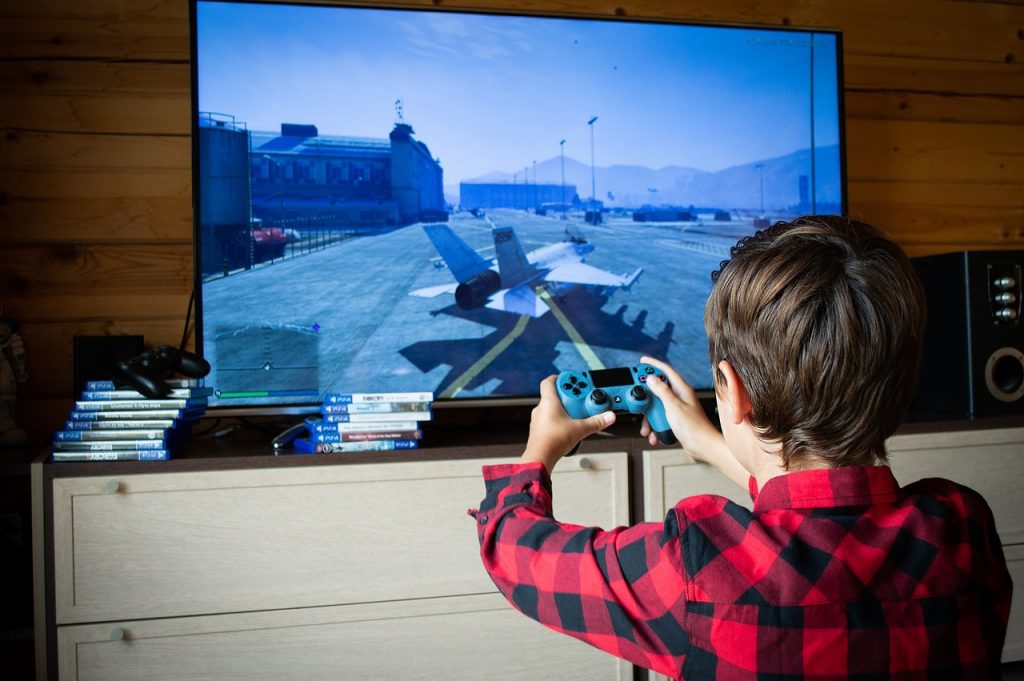 video game, entertainment, boy-6578105.jpg